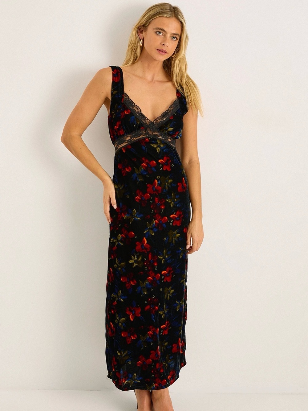 Nasty Gal Maxi Slip Dress with Red Floral Pattern 14